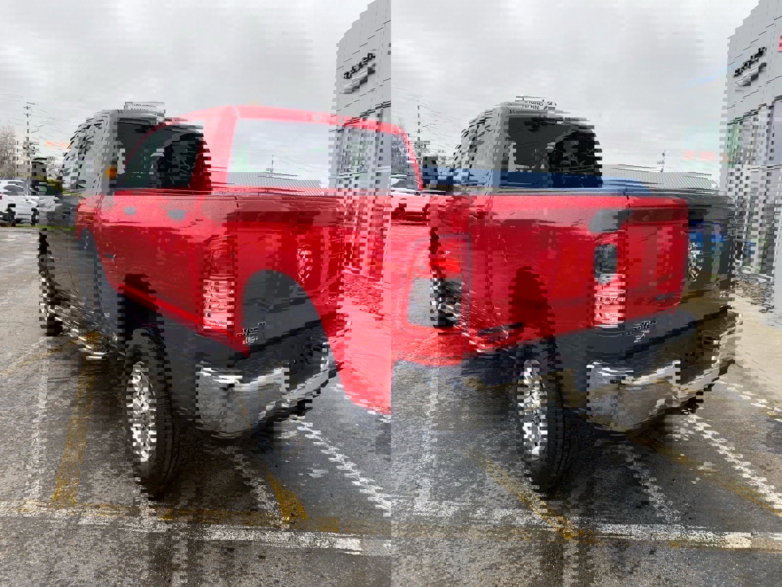 Used 2024 RAM 2500 Big Horn w/ Bed Utility Group image 3