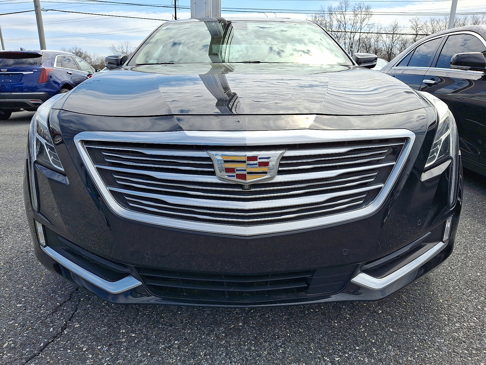 Used 2018 Cadillac CT6 Platinum w/ LPO, Exterior Accent Package image 2