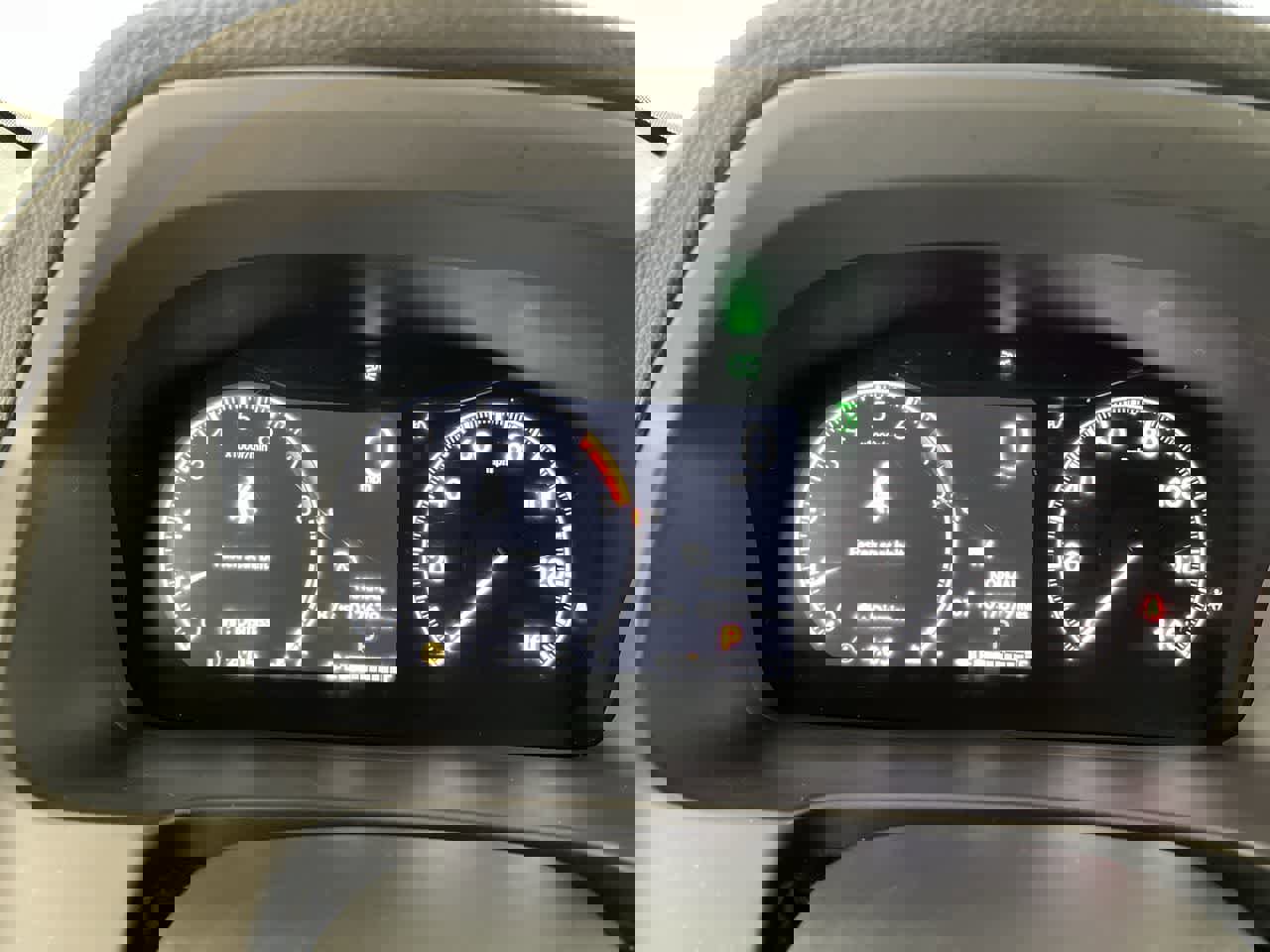 Used 2025 Honda Ridgeline TrailSport image 16