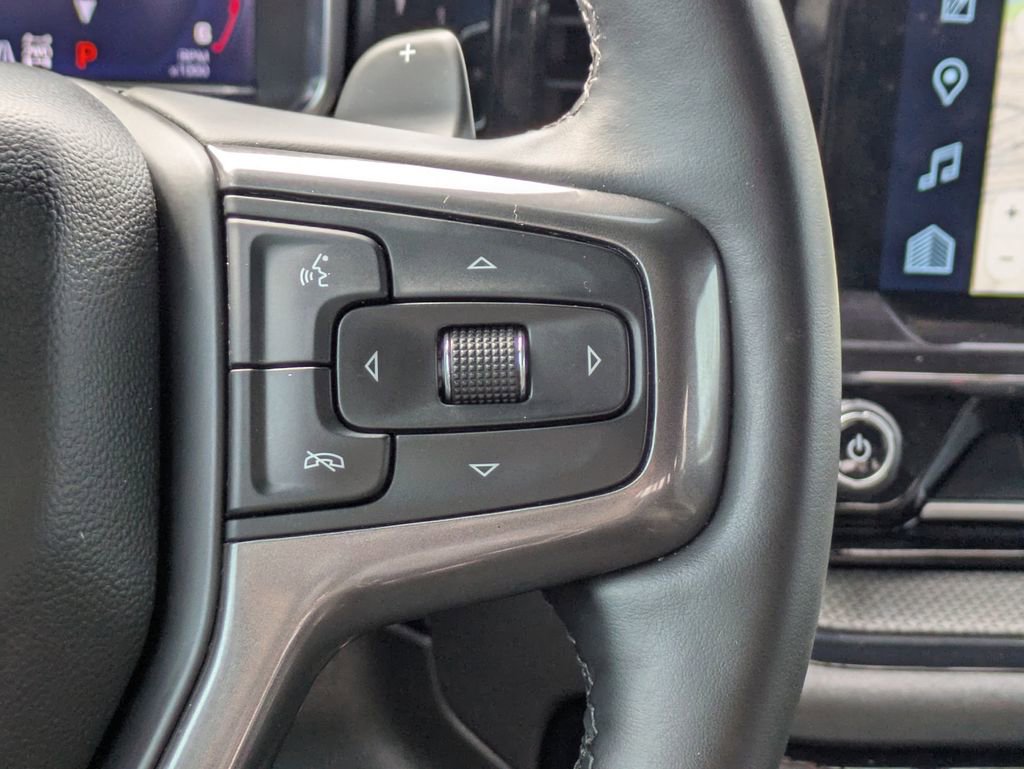 Used 2025 Chevrolet Silverado 1500 ZR2 image 29