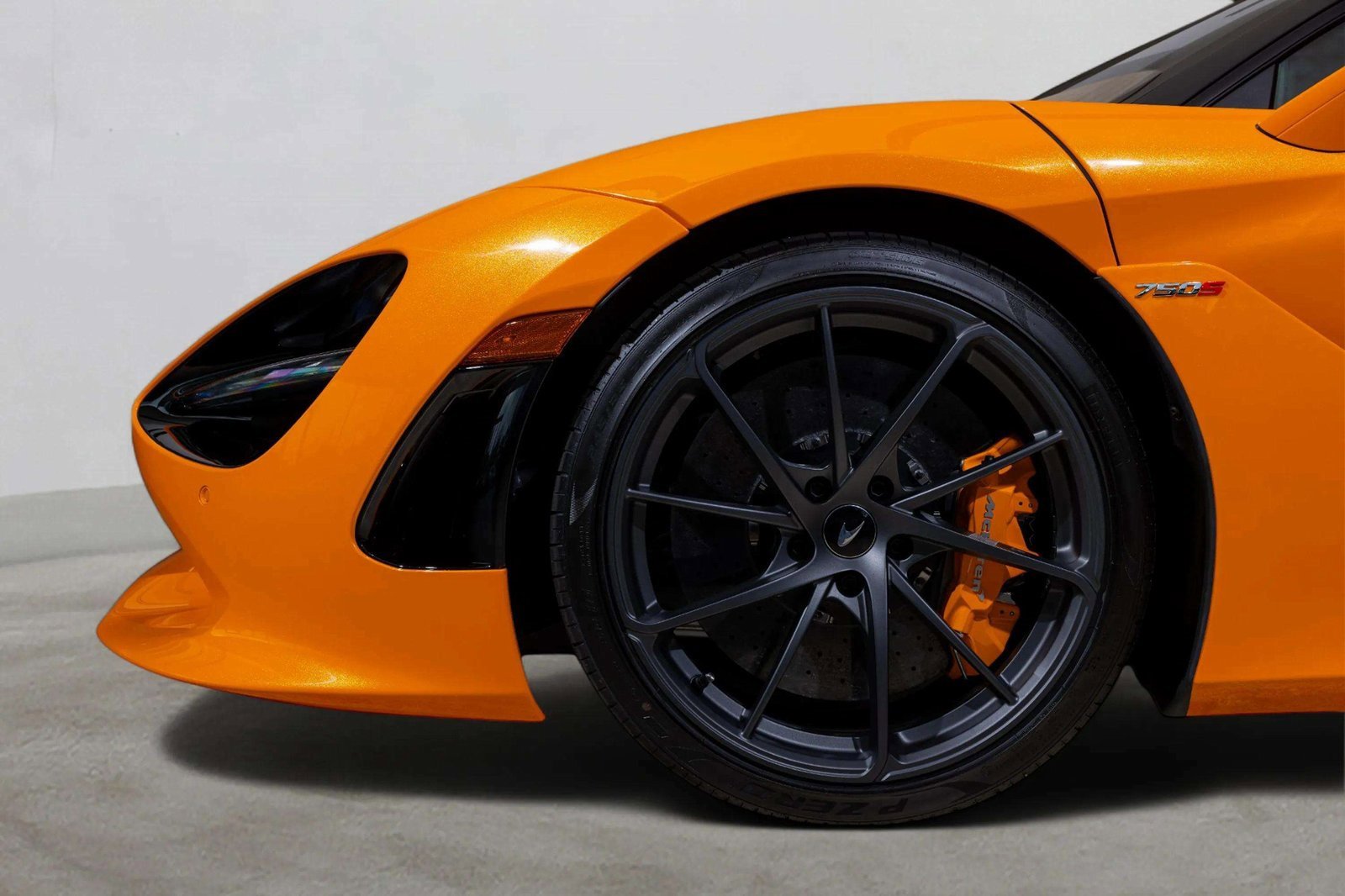 New 2025 McLaren 750S image 12