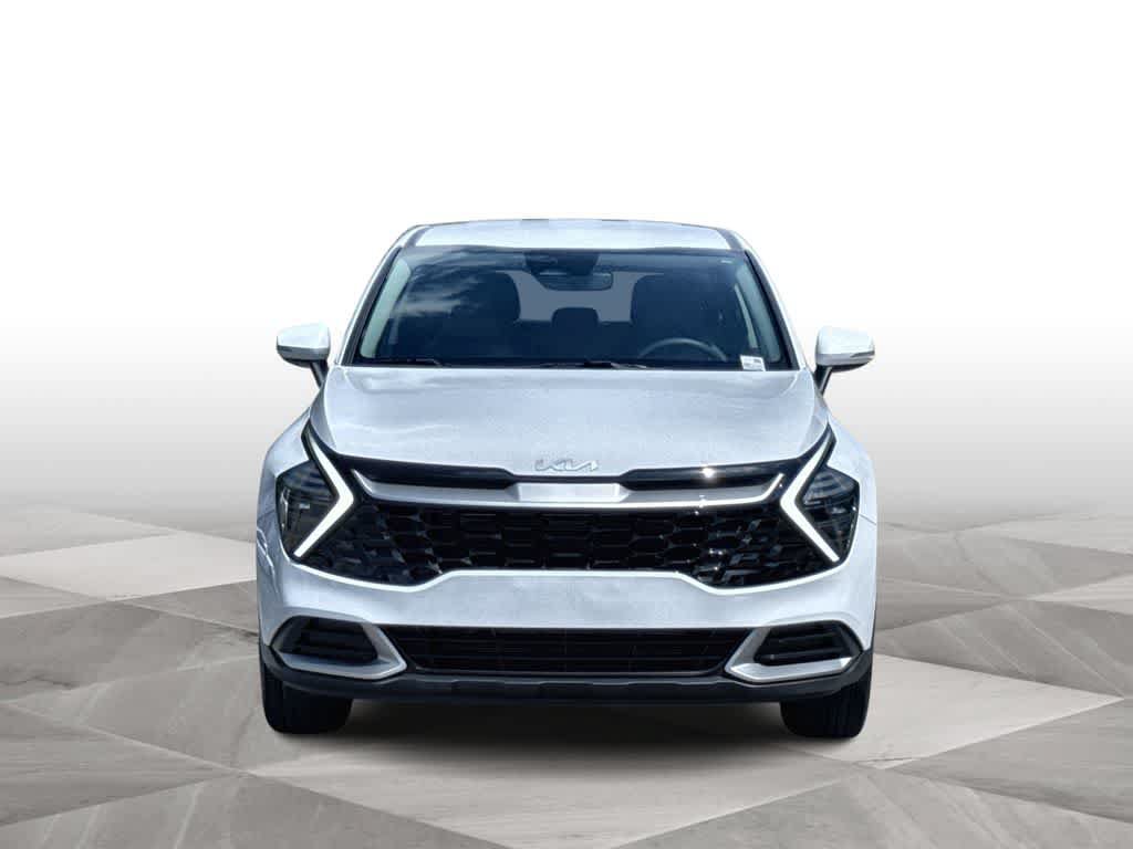Certified 2025 Kia Sportage EX FWD image 3