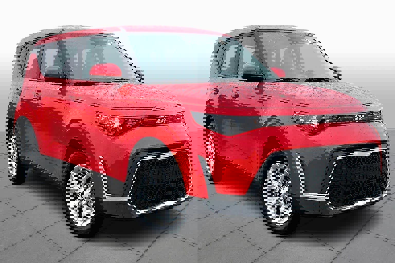 Used 2025 Kia Soul LX w/ LX Technology Package image 2