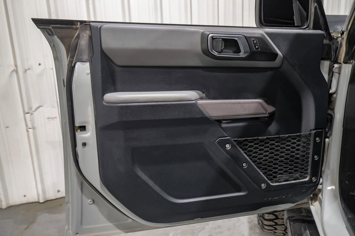 Used 2023 Ford Bronco Black Diamond image 44