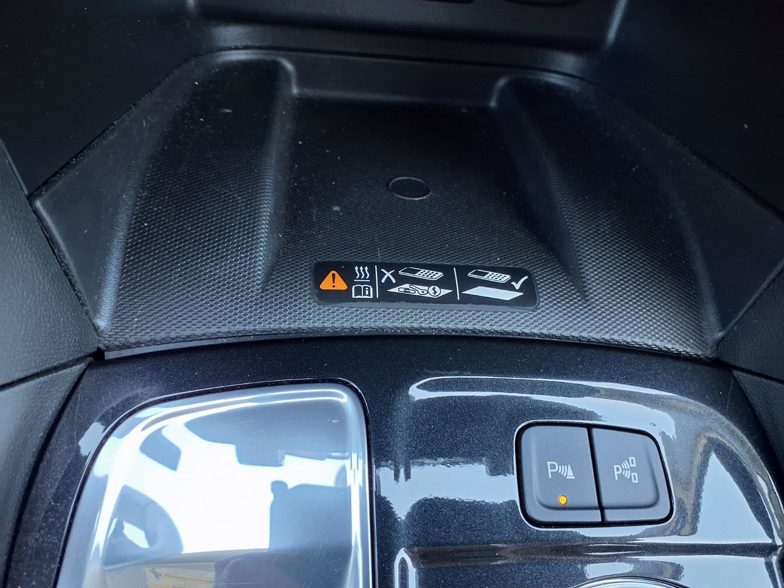 Used 2022 Chevrolet Equinox Premier FWD image 8