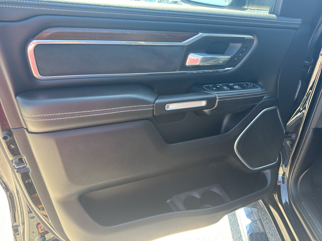 Used 2021 RAM 1500 Laramie AWD/4WD image 13
