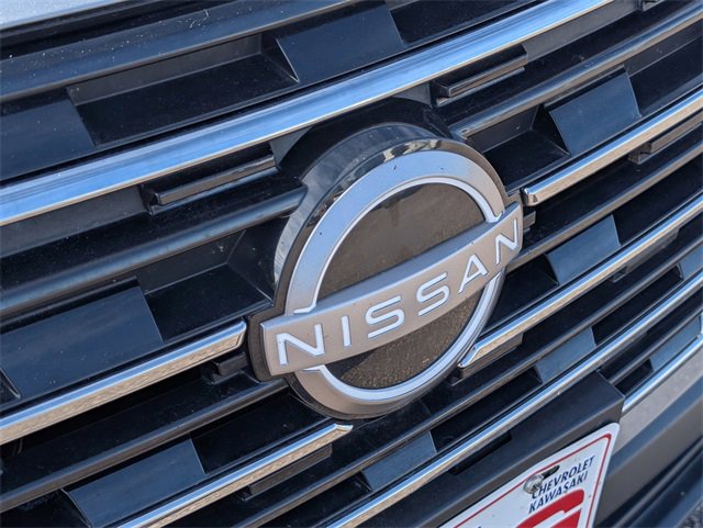 Used 2024 Nissan Rogue S image 16