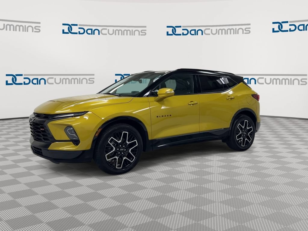Used 2023 Chevrolet Blazer RS w/ Enhanced Convenience Package AWD/4WD image 4