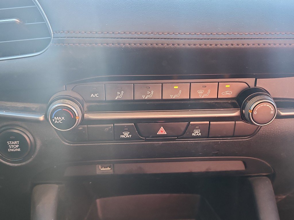 Used 2021 MAZDA MAZDA3 s image 18