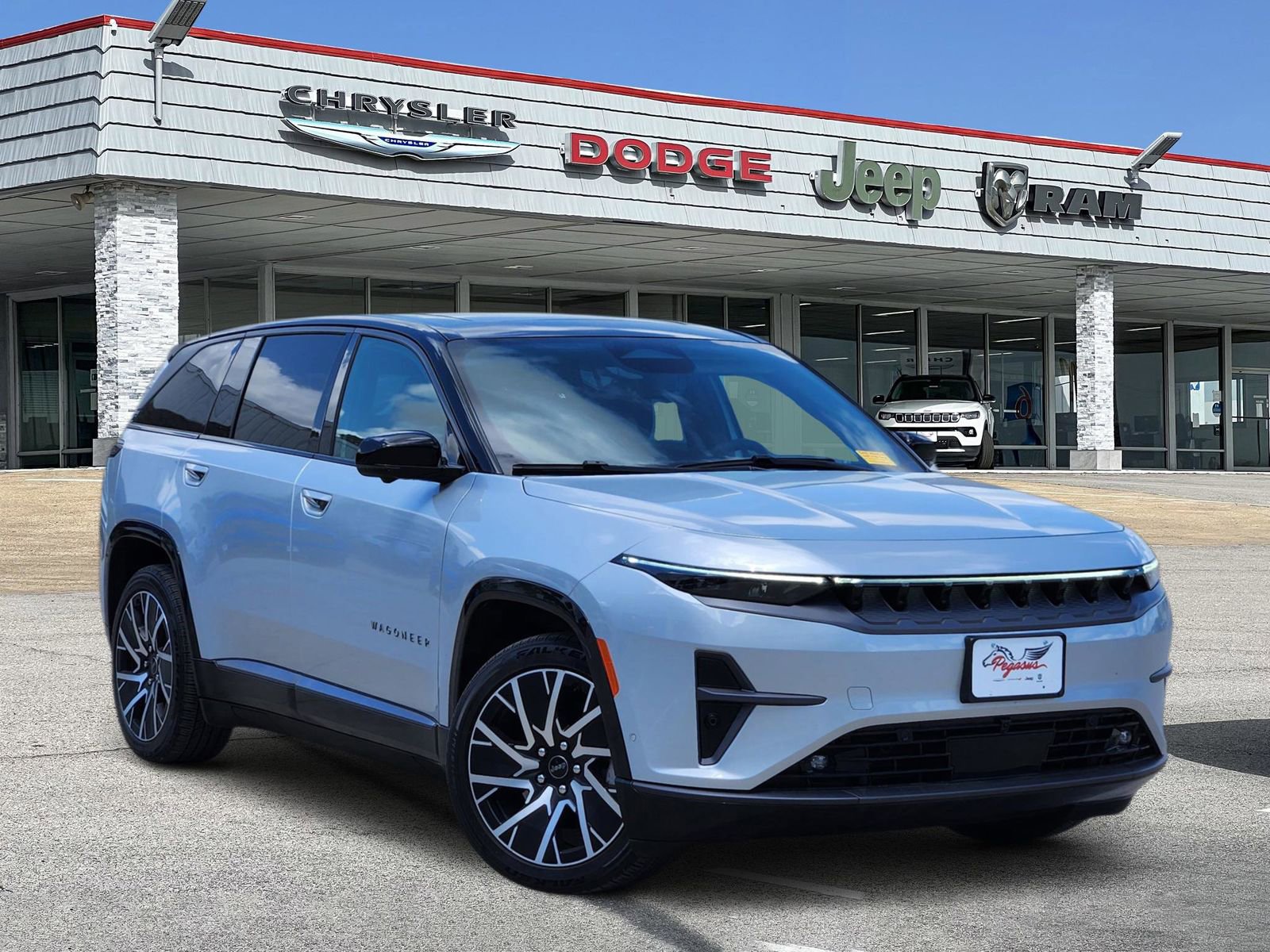 Used 2025 Jeep Wagoneer S Limited image 1