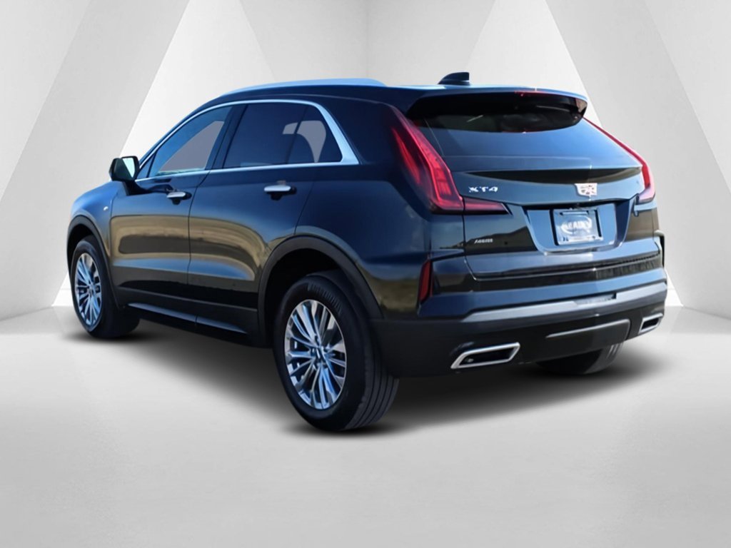New 2025 Cadillac XT4 Premium Luxury w/ Cold Weather Package image 6