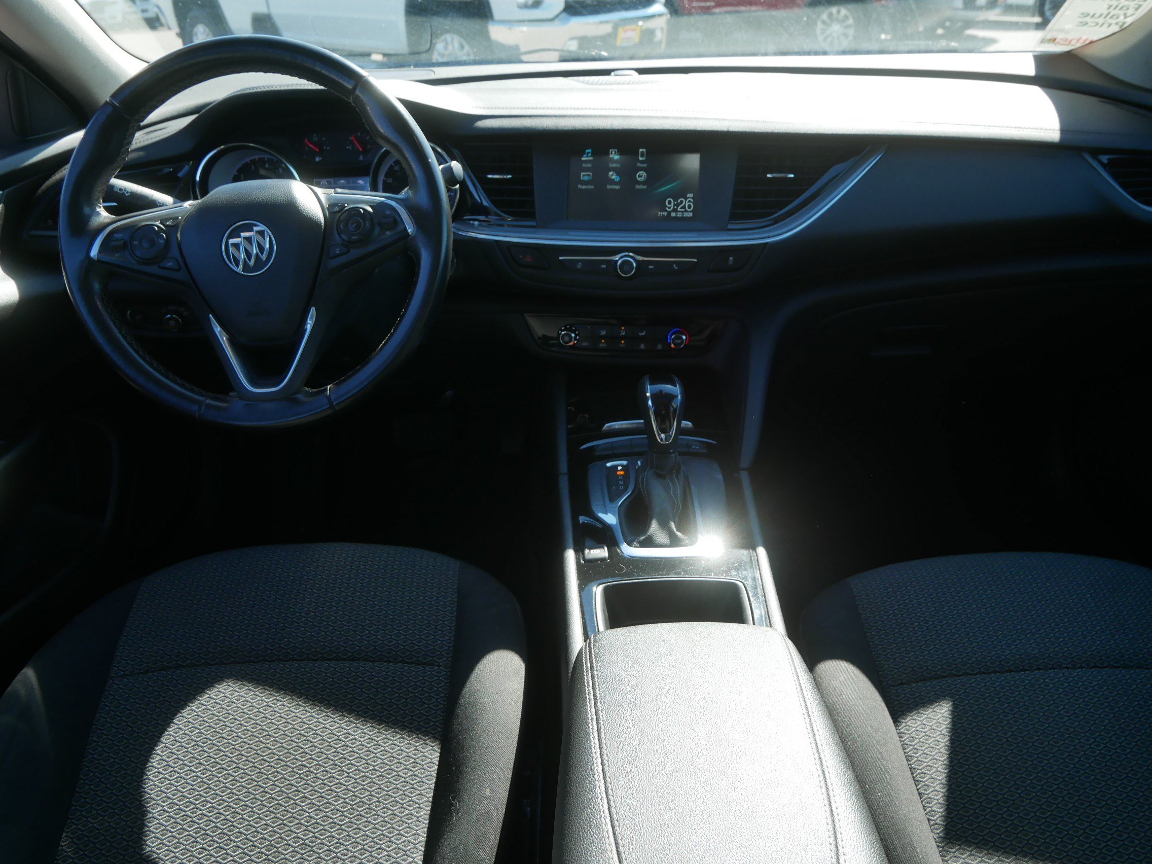 Used 2018 Buick Regal Preferred w/ Driver Confidence Package #1 FWD image 10