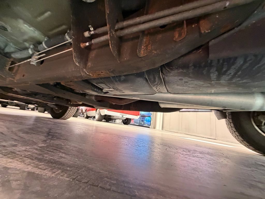 Used 2018 Chevrolet Silverado 1500 LT w/ All Star Edition image 32