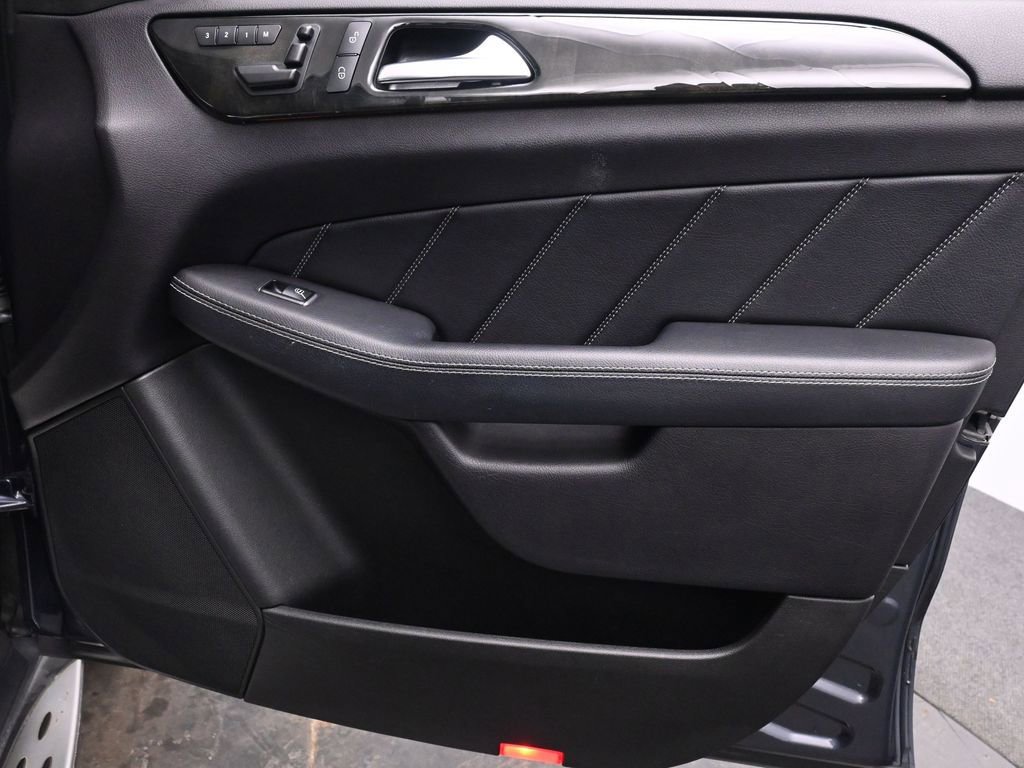 Used 2016 Mercedes-Benz GL 450 4MATIC w/ Premium I Package image 20