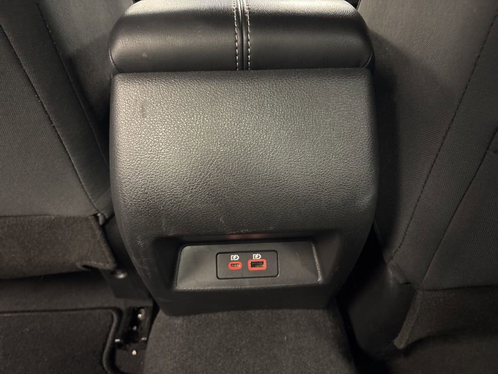 Used 2024 Nissan Altima 2.5 SV FWD image 19