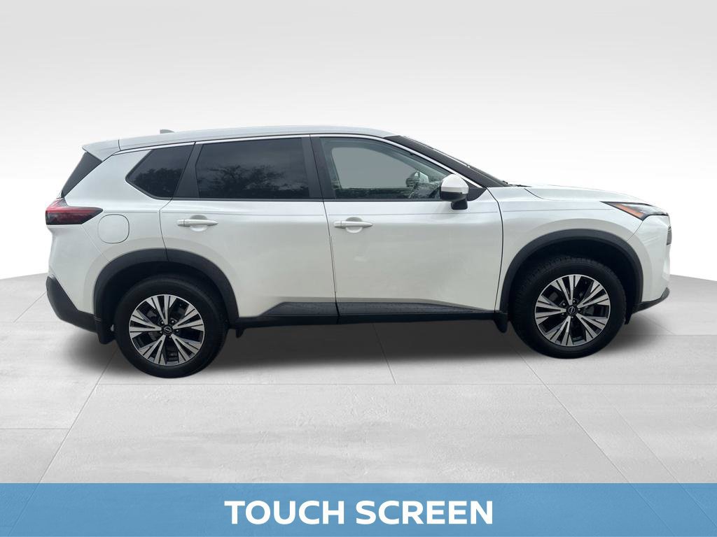 Used 2022 Nissan Rogue SV AWD/4WD image 10