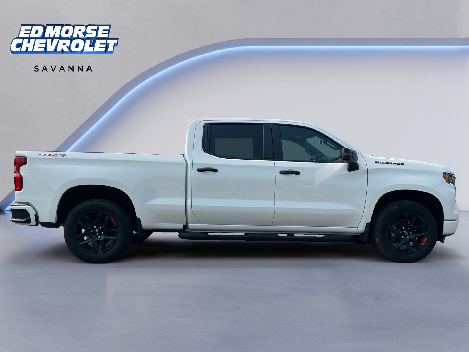 Used 2024 Chevrolet Silverado 1500 RST w/ Redline Edition AWD/4WD image 6