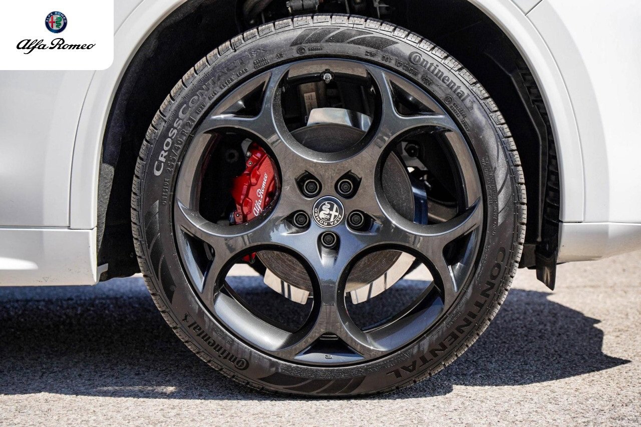 New 2025 Alfa Romeo Stelvio Tributo Italiano w/ Active Assist Plus Package image 4