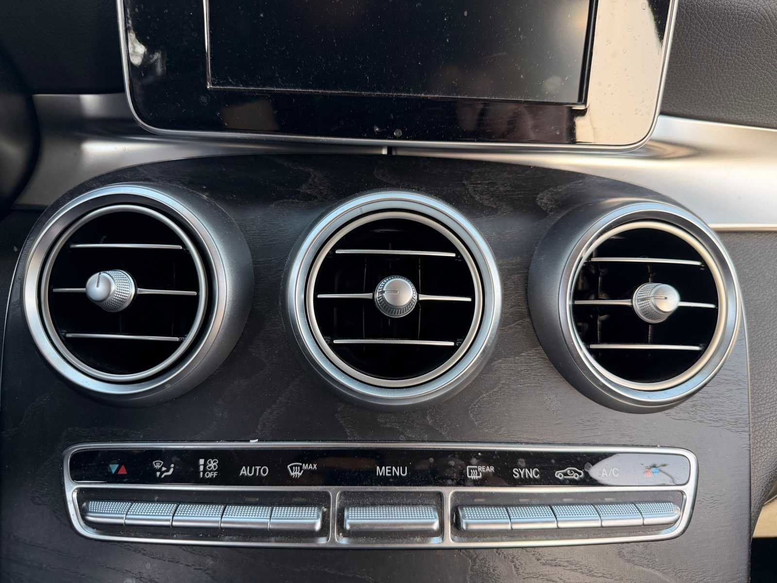 Used 2016 Mercedes-Benz GLC 300 image 14