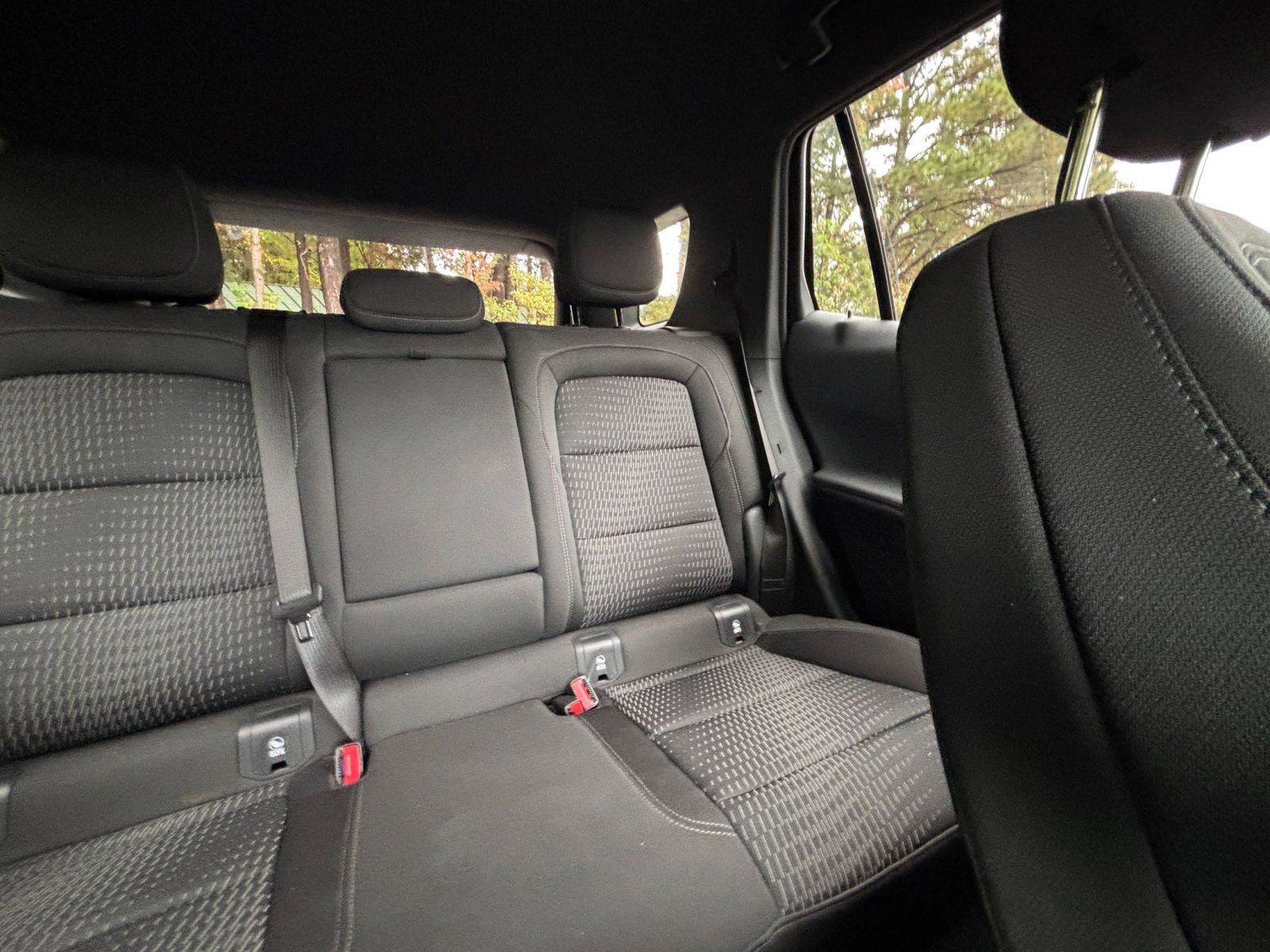 Used 2025 Chevrolet Equinox LT image 37