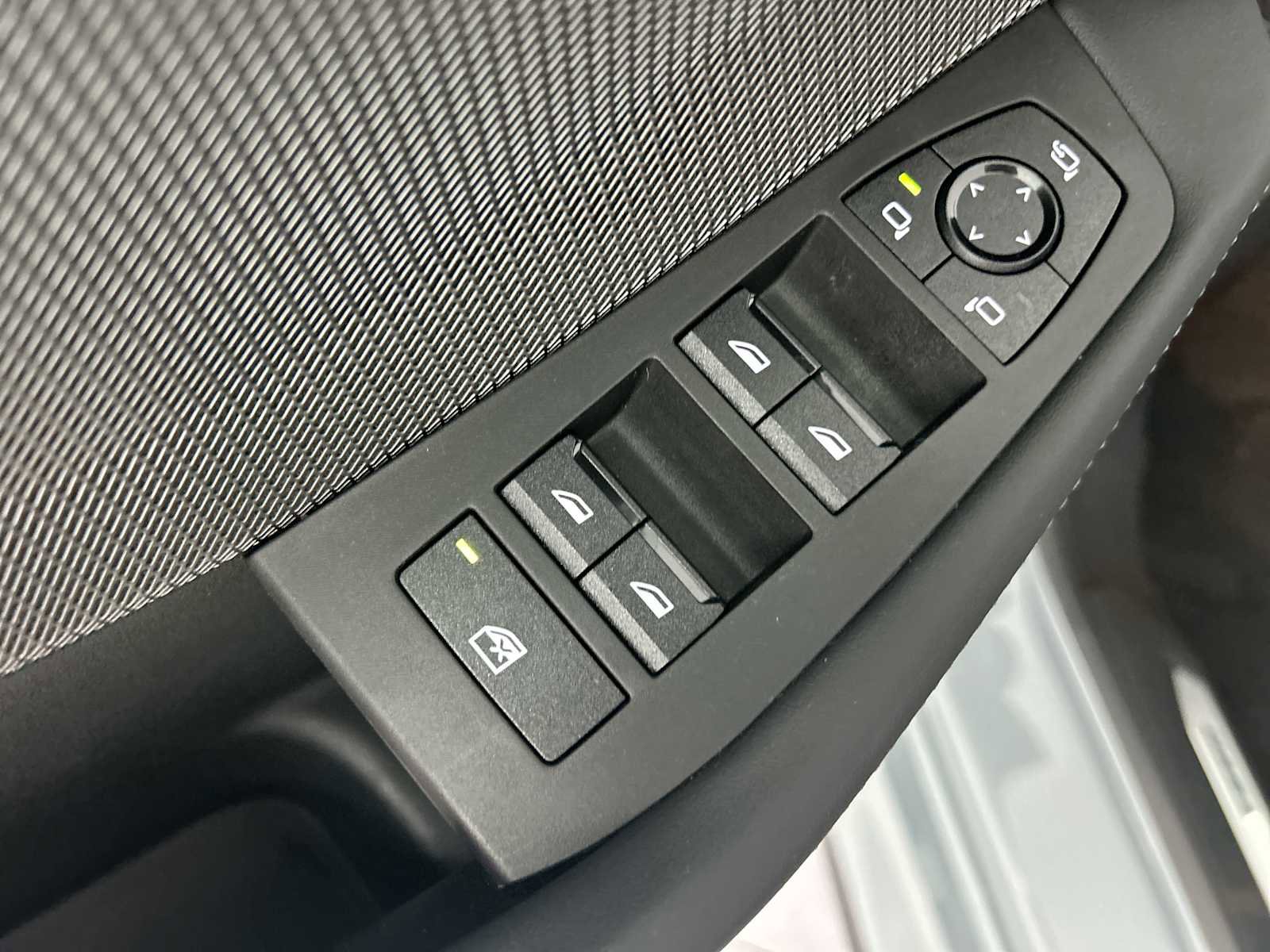 Used 2025 BMW M235i xDrive M235 xDrive w/ Premium Package image 15