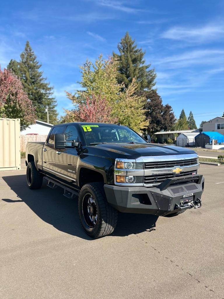 Used 2015 Chevrolet Silverado 2500 LTZ AWD/4WD image 3