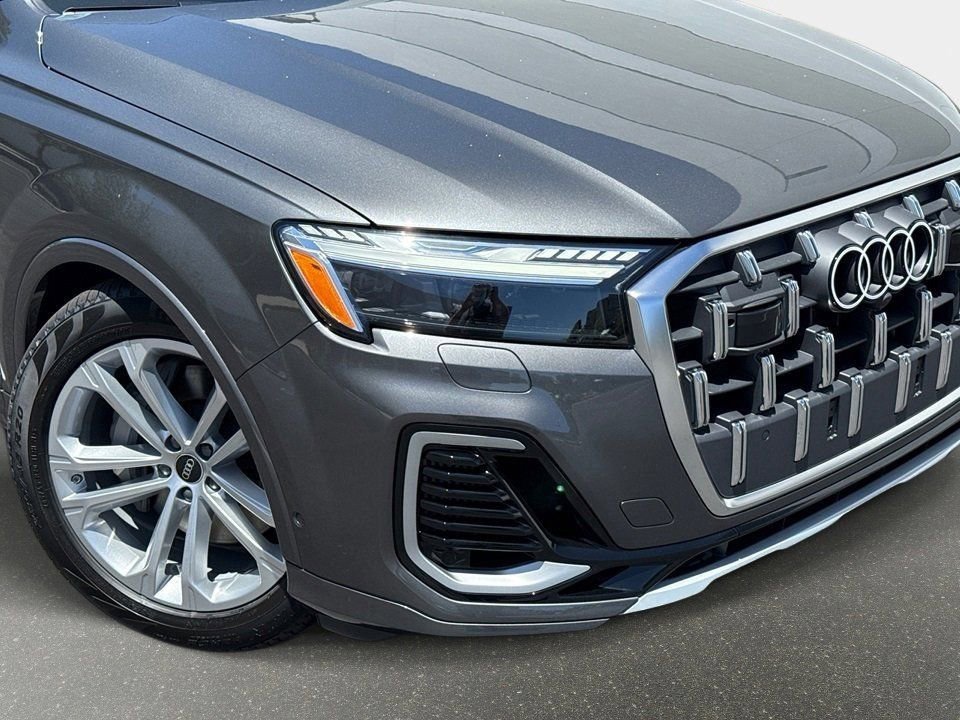 New 2025 Audi Q7 3.0T Prestige image 6