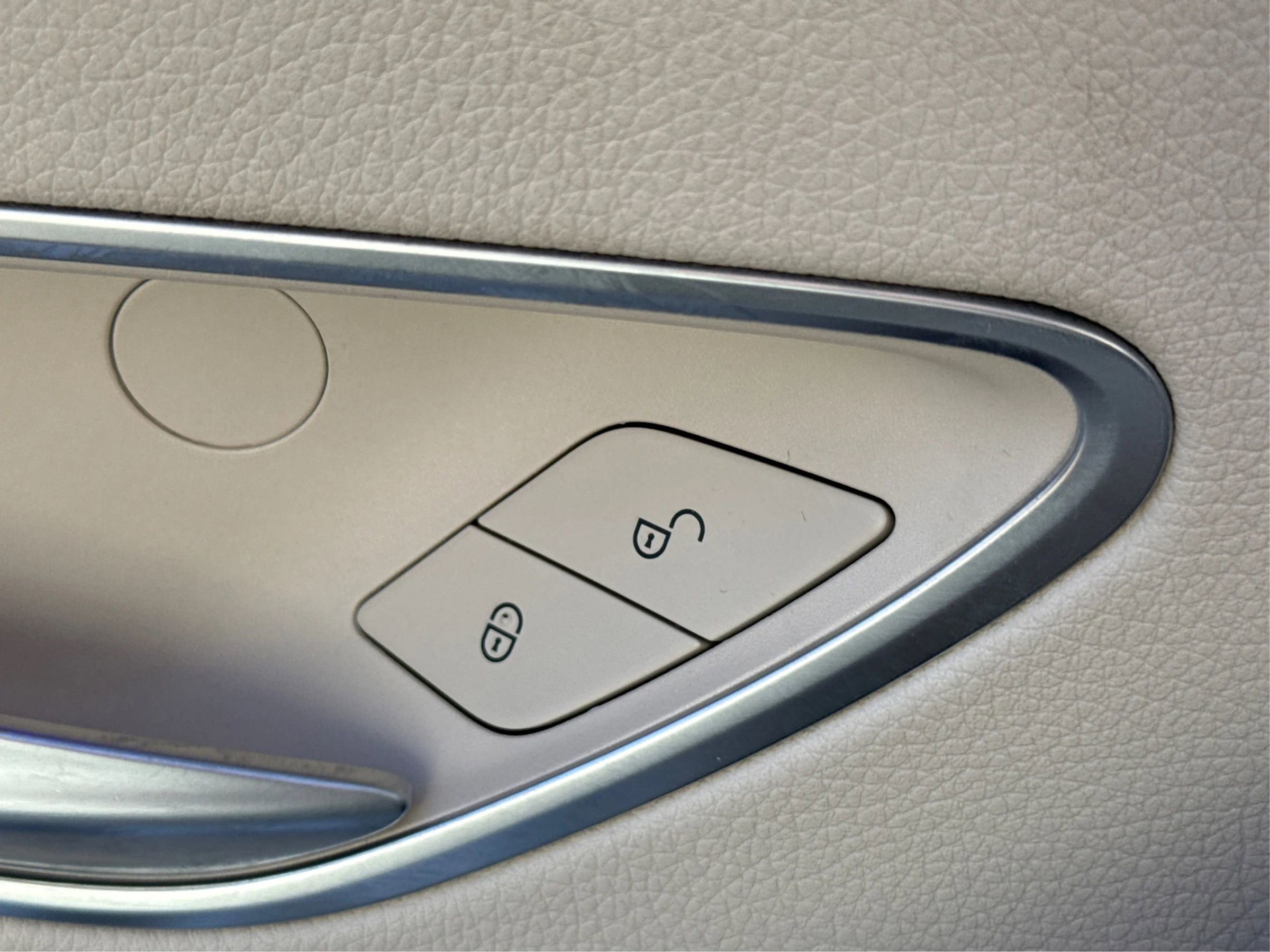 Used 2020 Mercedes-Benz E 450 Coupe image 41