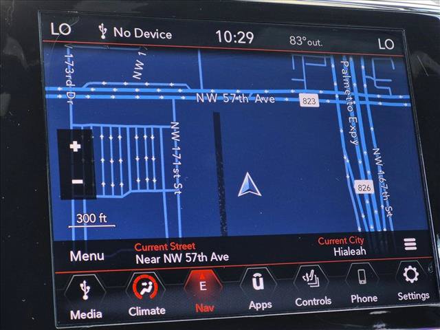 Used 2021 Jeep Grand Cherokee Laredo X AWD/4WD image 12