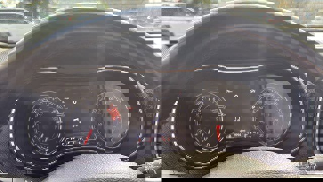 Used 2020 Jeep Cherokee Trailhawk w/ Cold Weather Group image 15