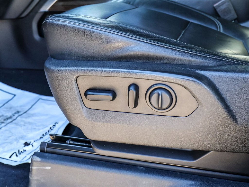 Used 2020 Chevrolet Silverado 1500 LT Trail Boss w/ Midnight Edition image 26