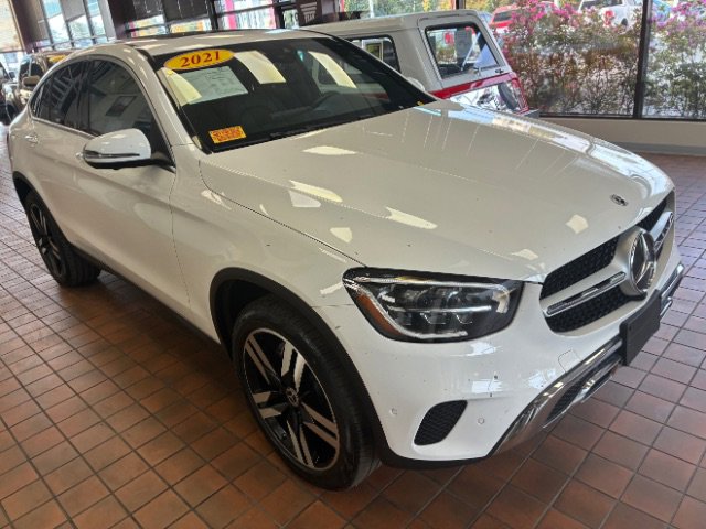 Used 2021 Mercedes-Benz GLC 300 4MATIC Coupe w/ Multimedia Package image 1