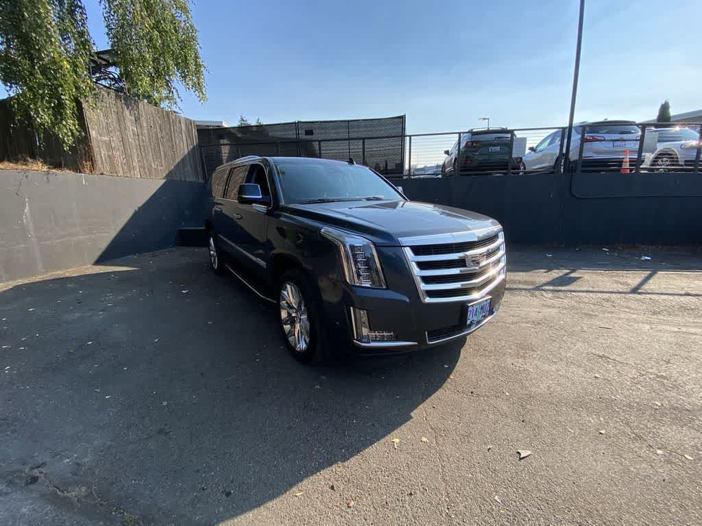 Used 2020 Cadillac Escalade ESV Premium Luxury AWD/4WD image 8