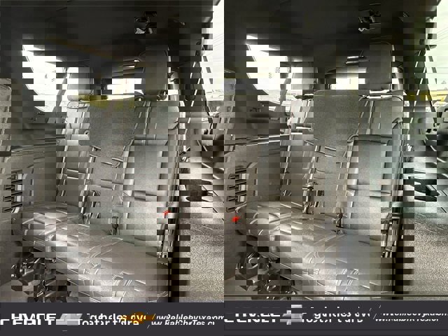 Used 2024 Chevrolet Suburban RST image 35