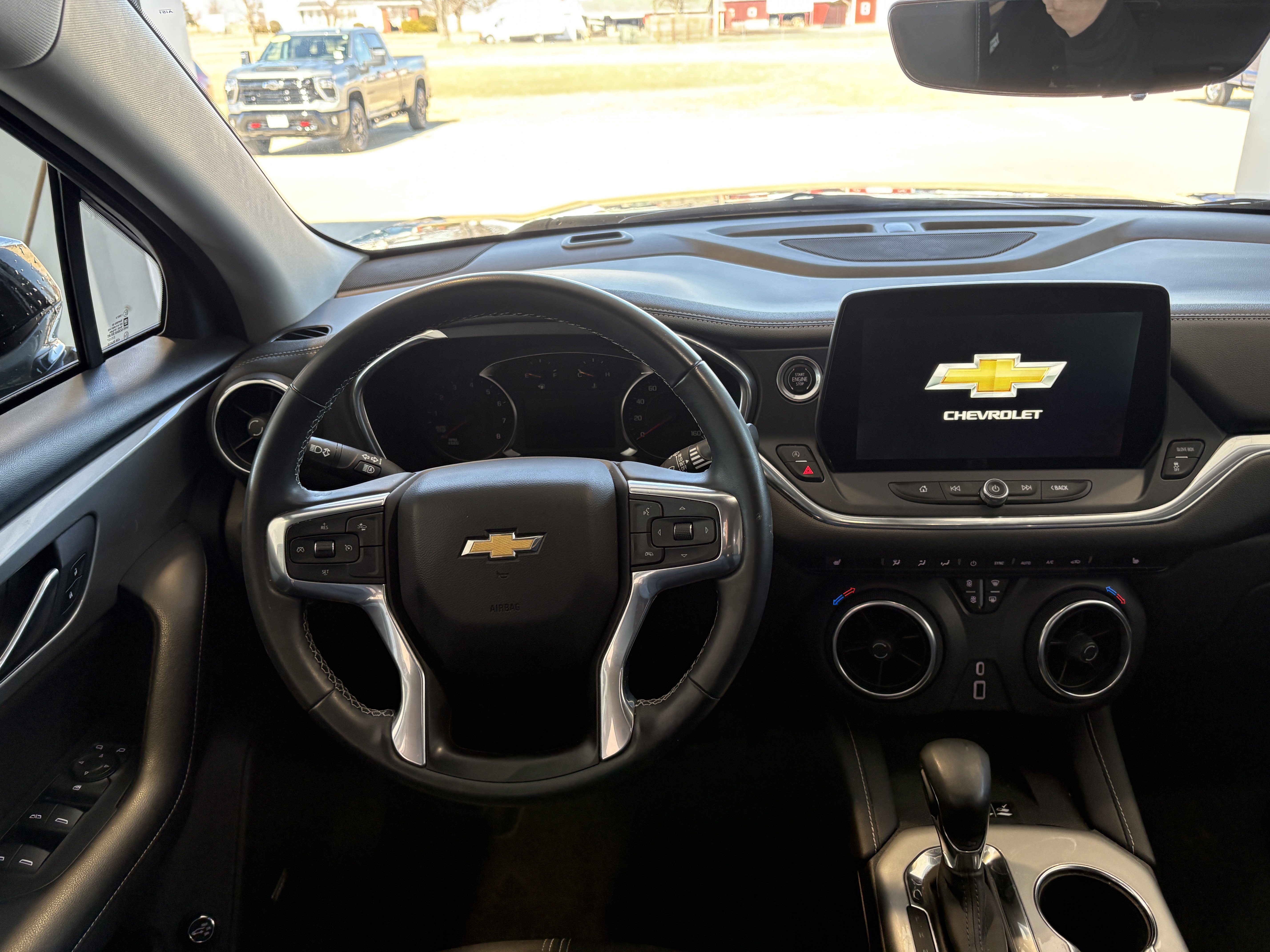 Used 2023 Chevrolet Blazer LT w/ Sound & Technology Package image 11