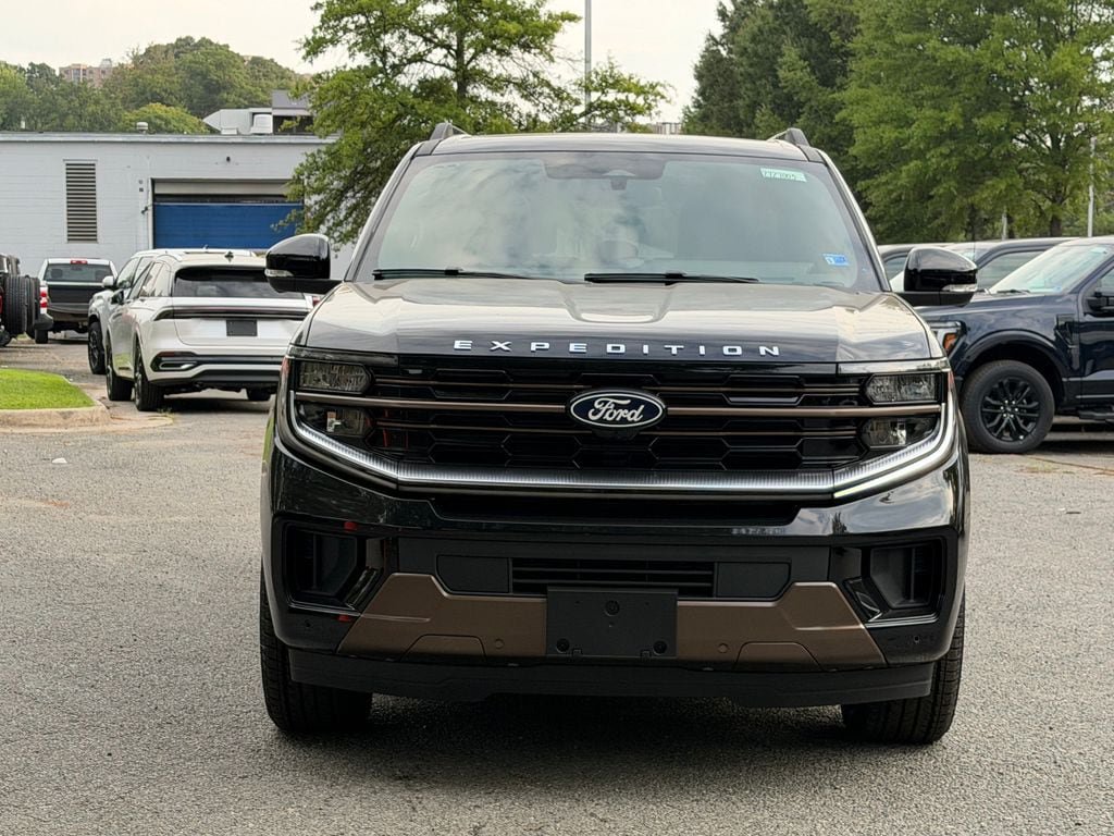 New 2027 Ford Expedition Max King Ranch AWD/4WD image 2
