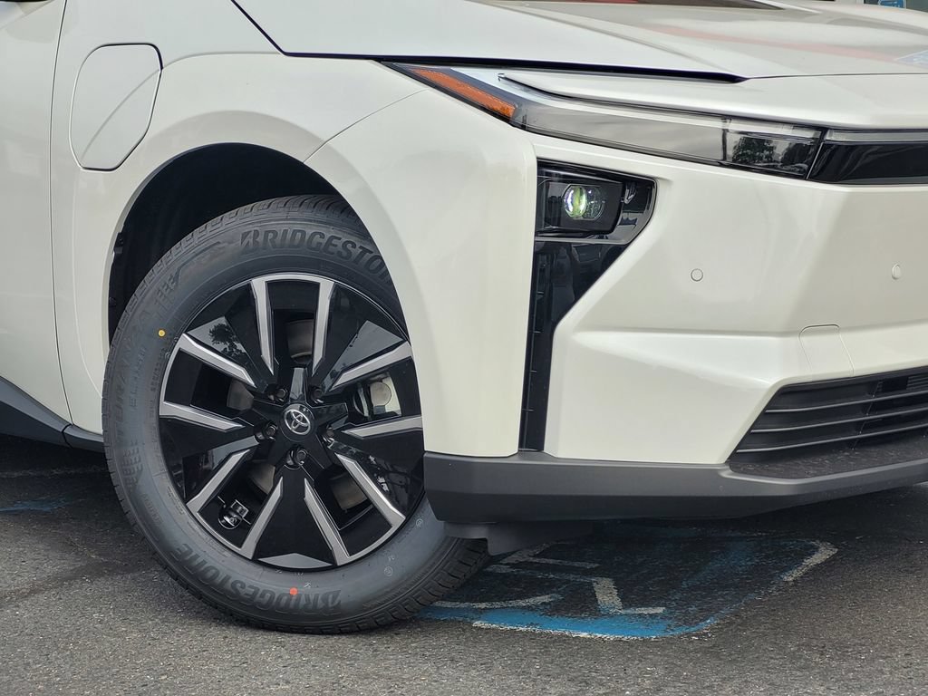 New 2026 Toyota bZ FWD image 3