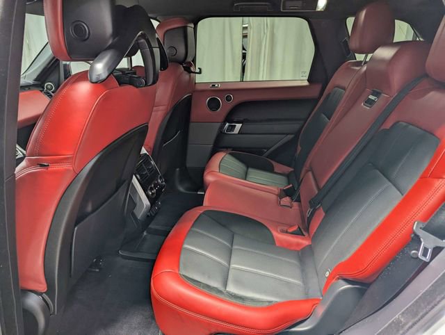 Used 2021 Land Rover Range Rover Sport HST image 9