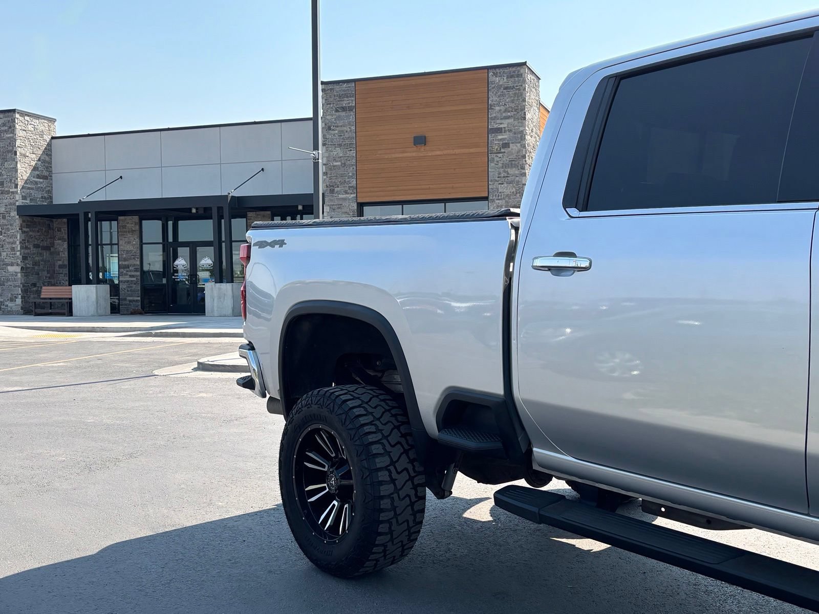 Used 2021 Chevrolet Silverado 3500 LTZ w/ LTZ Convenience Package AWD/4WD image 3