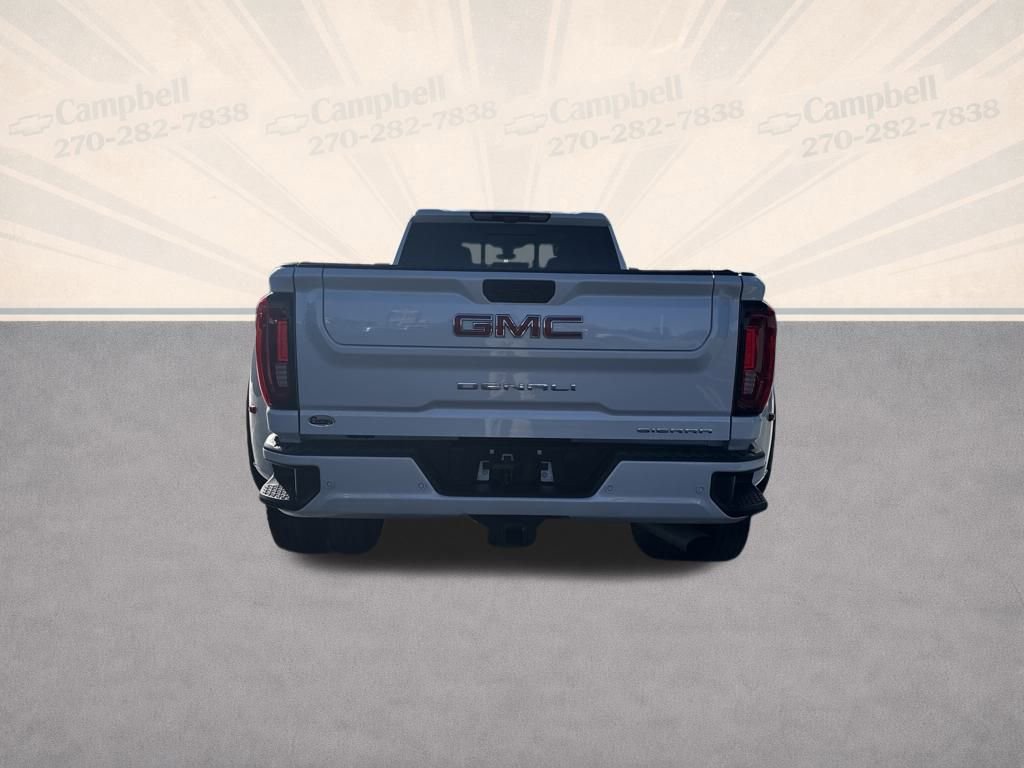 Used 2023 GMC Sierra 3500 Denali w/ Denali Ultimate Package image 4
