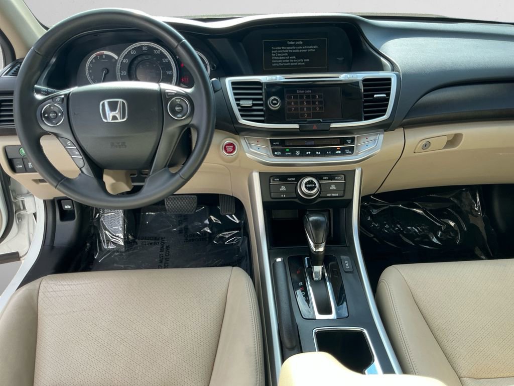 Used 2015 Honda Accord EX-L image 10