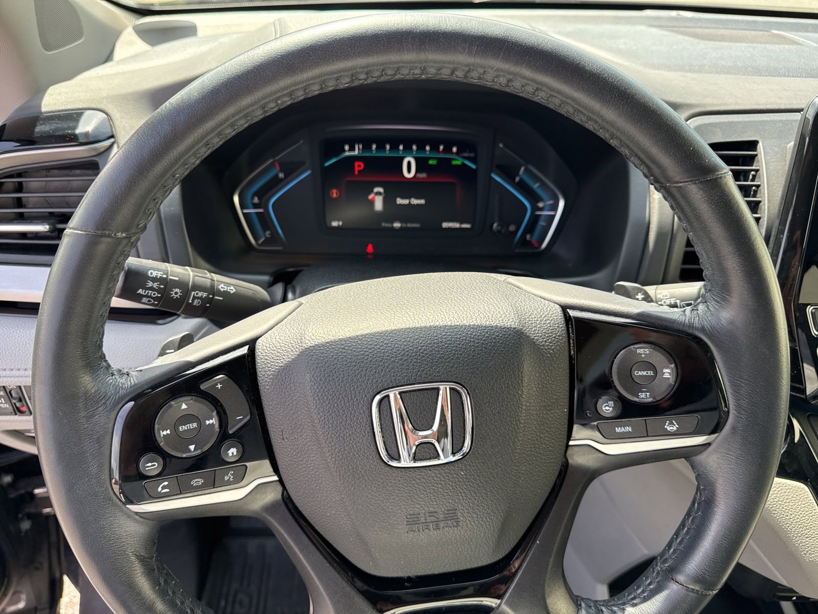 Used 2020 Honda Odyssey Elite image 36