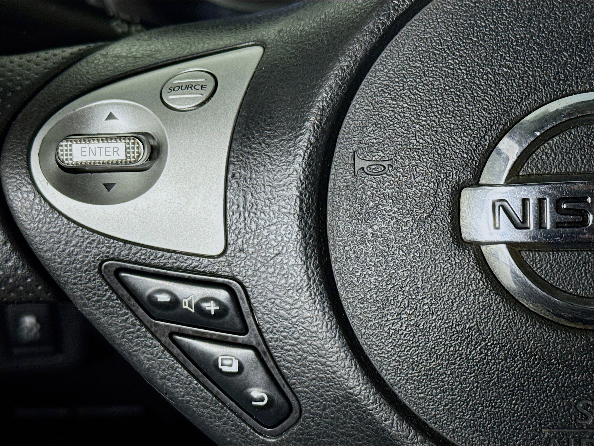 Used 2019 Nissan Sentra S image 13