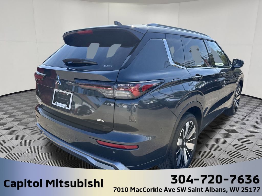 New 2025 Mitsubishi Outlander SEL image 5