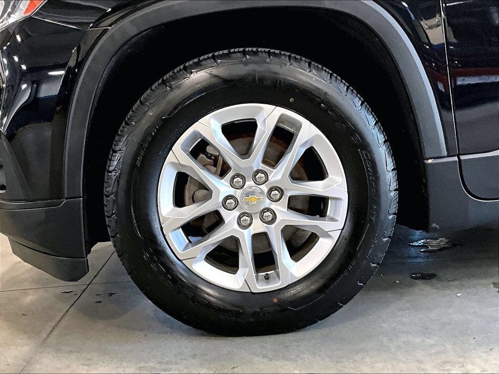 Used 2019 Chevrolet Traverse LS AWD/4WD image 7