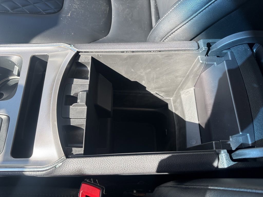 Used 2024 Ford Edge Titanium image 32