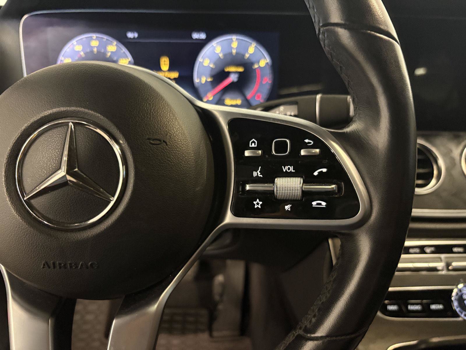 Used 2019 Mercedes-Benz E 450 4MATIC Sedan image 20