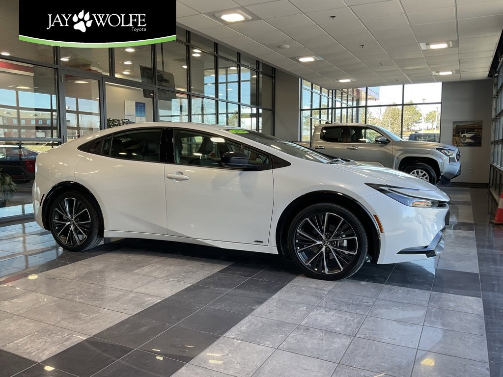 Used 2024 Toyota Prius XLE