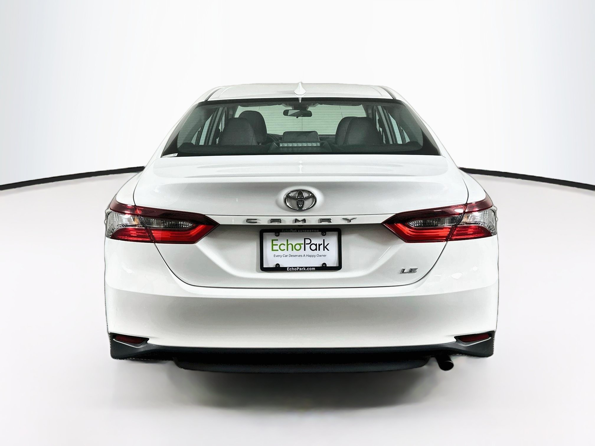 Used 2023 Toyota Camry LE FWD image 7