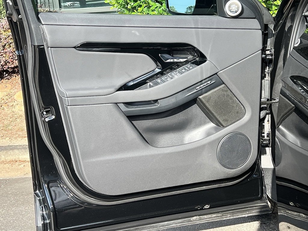 Used 2025 Land Rover Range Rover Evoque S image 25